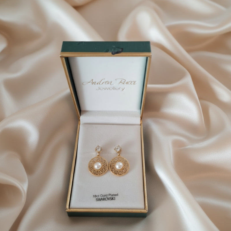 Elegante Ohrringe, 18 Karat vergoldet mit Swarovski-Kristallen – Andrea Bucci inkl. Schmuckbox