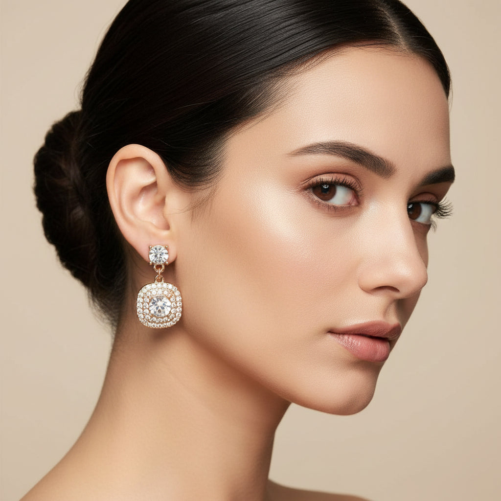 Elegante Ohrringe, 18 Karat vergoldet mit Swarovski-Kristallen – Andrea Bucci inkl. Schmuckbox